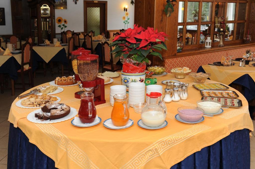 Hotel Bucaneve Moena Bilik gambar